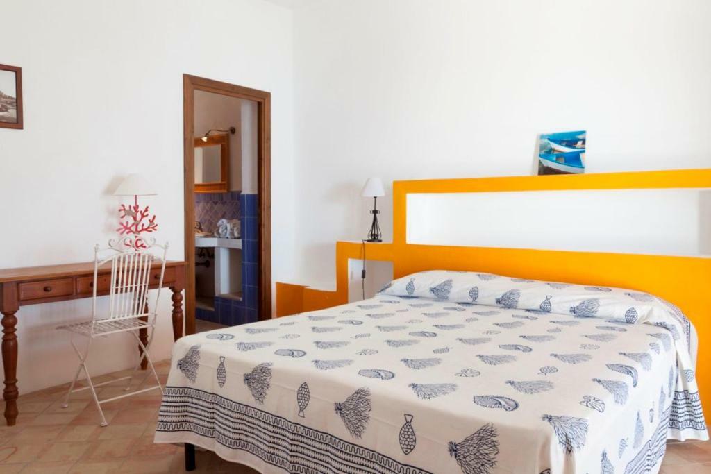 Bed and Breakfast Note Di Salina Santa Marina Salina Zewnętrze zdjęcie