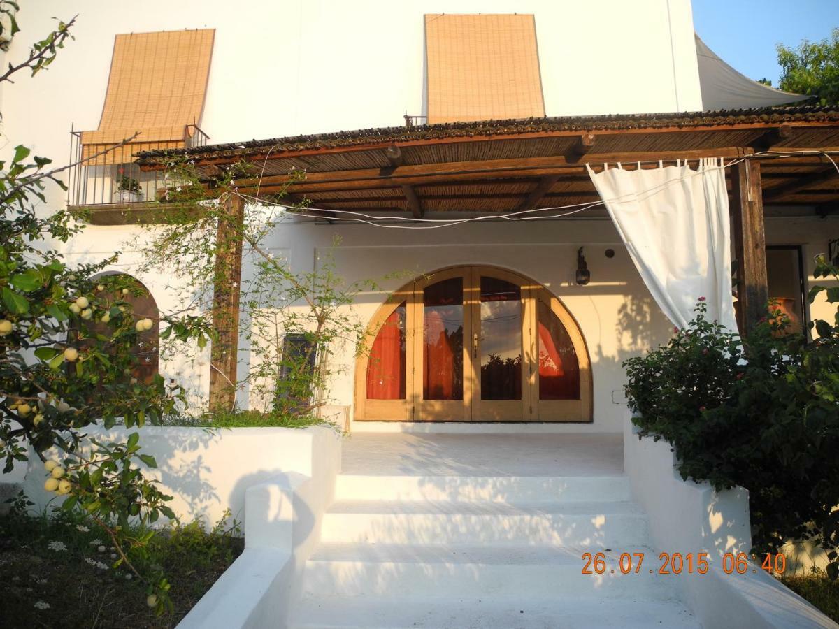 Bed and Breakfast Note Di Salina Santa Marina Salina Zewnętrze zdjęcie